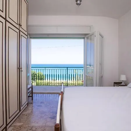 Trilocale Vicino Al Mare A - N128 *